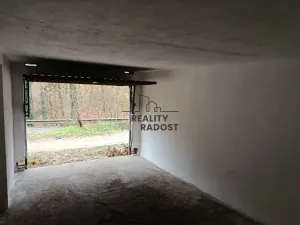 Pronájem garáže, Znojmo, Hradišťská, 16 m2