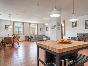 Prodej rodinného domu, Okrouhlice - Chlístov, 224 m2