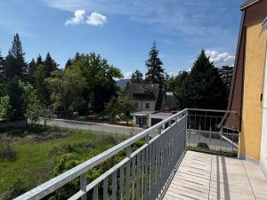 Prodej bytu 2+kk, Černošice, Slunečná, 54 m2