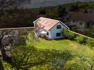 Pronájem chalupy, Dobrovice - Úherce, 180 m2