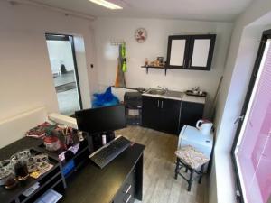 Prodej skladu, Bruntál, Opavská, 8759 m2