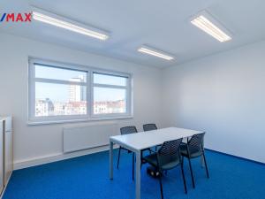 Pronájem kanceláře, Hradec Králové - Pražské Předměstí, U Koruny, 92 m2