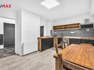 Pronájem bytu 2+1, Hradec Králové - Kukleny, Zelená, 61 m2