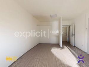 Pronájem bytu 1+1, Zlín, Hluboká, 39 m2