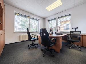 Pronájem obchodního prostoru, Vestec, Vídeňská, 271 m2