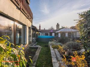 Prodej rodinného domu, Hradec Králové, 250 m2