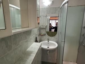 Pronájem bytu 3+1, Pardubice - Polabiny, Křičkova, 58 m2