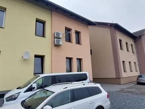 Prodej bytu 2+1, Staré Město, Nádražní, 60 m2