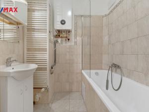 Pronájem bytu 2+1, Praha - Žižkov, Biskupcova, 47 m2