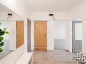 Prodej bytu 3+1, Hodonín, Národní třída, 66 m2