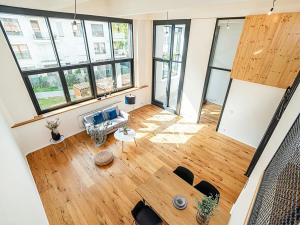 Pronájem bytu 2+kk, Praha - Košíře, Naskové, 64 m2