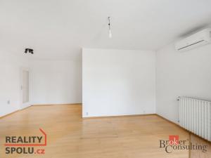 Pronájem bytu 2+1, Liberec - Liberec I-Staré Město, Husova, 59 m2