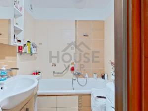 Prodej bytu 3+1, Praha - Čakovice, Ke stadionu, 78 m2