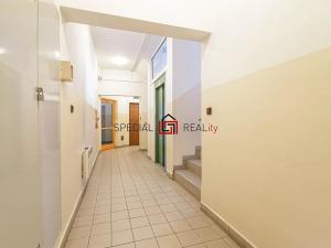 Prodej obchodního prostoru, Ostrava, U Staré elektrárny, 533 m2