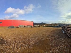 Pronájem komerčního pozemku, Králův Dvůr, Průmyslová, 600 m2