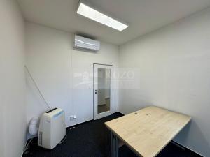 Pronájem kanceláře, Mladá Boleslav - Mladá Boleslav II, Máchova, 291 m2