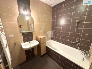 Pronájem bytu 2+kk, Praha - Stodůlky, Smíchovská, 57 m2