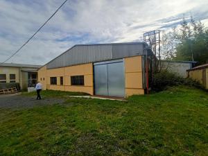 Pronájem skladu, Jílové u Prahy, Masarykovo náměstí, 500 m2