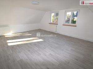 Pronájem rodinného domu, Jesenice, Na Veselí, 150 m2