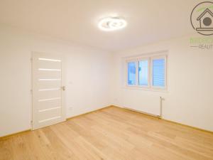 Pronájem bytu 4+1, Zdiby, Příkrá, 86 m2