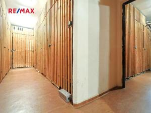 Prodej bytu 2+1, Plzeň, Komenského, 60 m2