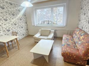 Prodej bytu 2+kk, Teplice, U Červeného kostela, 42 m2