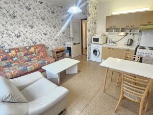 Prodej bytu 2+kk, Teplice, U Červeného kostela, 42 m2