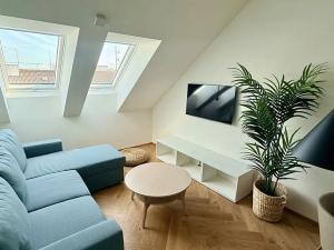 Pronájem bytu 2+kk, Praha - Vršovice, Tolstého, 48 m2