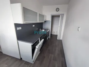 Pronájem bytu 3+1, Mohelnice, nám. Kosmonautů, 73 m2