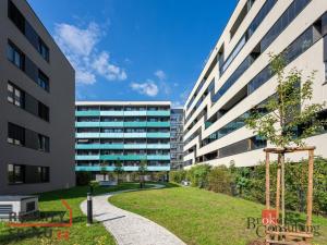 Pronájem bytu 2+kk, Praha - Holešovice, Argentinská, 69 m2