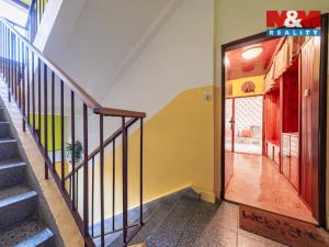 Prodej bytu 2+1, Průhonice, Školní, 53 m2