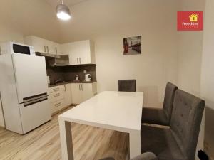Pronájem bytu 2+kk, Teplice, Vrchlického, 44 m2
