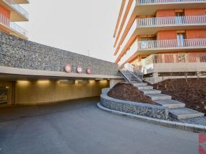 Pronájem bytu 2+kk, Praha - Modřany, Vrátnická, 63 m2