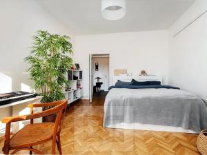 Prodej bytu 2+1, Říčany, nám. Československé armády, 72 m2