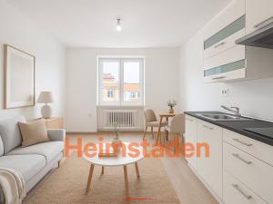 Pronájem bytu 1+kk, Havířov - Město, Hlavní třída, 19 m2