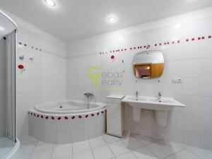 Prodej bytu 3+kk, Praha - Michle, Ve vilách, 108 m2