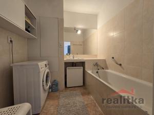 Prodej bytu 3+1, Opava - Kateřinky, Holasická, 76 m2