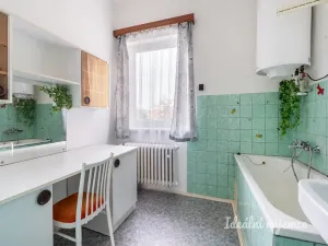 Pronájem bytu 2+1, Praha - Kbely, 65 m2