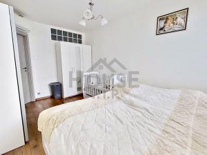 Pronájem bytu 2+kk, Praha - Kobylisy, Bojasova, 46 m2