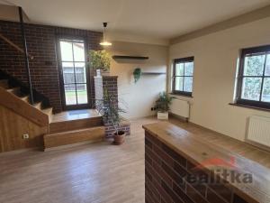 Pronájem bytu 3+kk, Opava, Hořicova, 85 m2