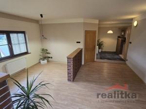 Pronájem bytu 3+kk, Opava, Hořicova, 85 m2