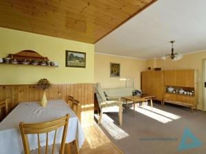 Prodej rodinného domu, Bříšťany, 100 m2