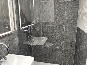 Pronájem bytu 2+kk, Brno, Bratislavská, 50 m2