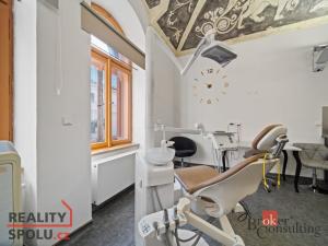 Prodej ordinace, Hradec Králové, Komenského, 134 m2