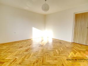 Pronájem rodinného domu, Hradec Králové - Třebeš, Na Jezírkách, 150 m2