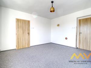 Pronájem rodinného domu, Hradec Králové - Třebeš, Na Jezírkách, 150 m2