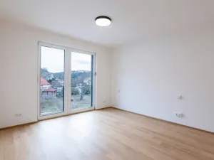 Prodej bytu 1+kk, Praha - Lysolaje, Lysolajské údolí, 29 m2