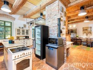 Prodej rodinného domu, Zbraslavice, 588 m2