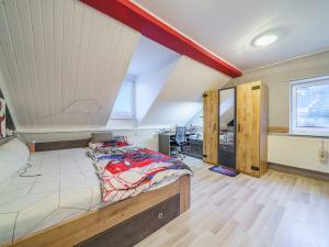 Prodej bytu 4+kk, Karlovy Vary, Pražská silnice, 98 m2