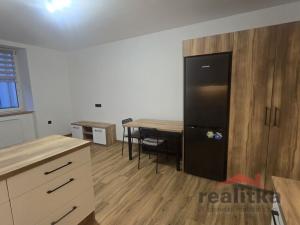 Pronájem bytu 2+kk, Opava, Pekařská, 47 m2